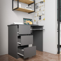 Компьютерный стол как ИКЕА